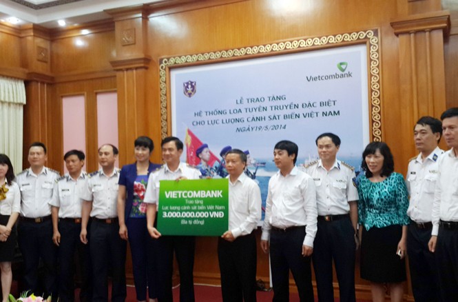 Tặng hệ thống loa tuyên truyền đặc biệt cho cảnh sát biển Tặng hệ thống loa tuyên truyền đặc biệt cho cảnh sát biển