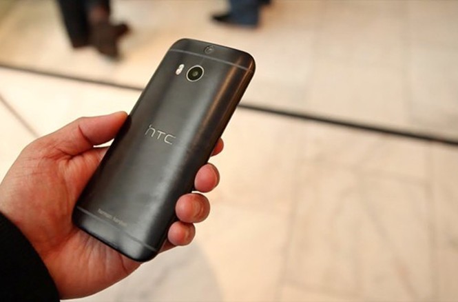 HTC One M8 Prime sẽ có vỏ gốm HTC One M8 Prime sẽ có vỏ gốm