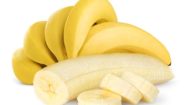 Những loại trái cây dễ làm bạn tăng cân Chuối có hàm lượng calo cao với khoảng 105 kcal/quả.