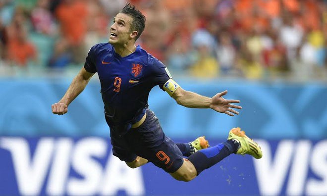 Hà Lan lại lo phát sốt vì Van Persie Hà Lan lại lo phát sốt vì Van Persie