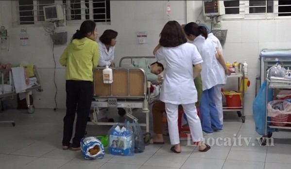 Vụ Phó trưởng khoa sản bị giết tại nhà: Người chồng đã tử vong Ông Bùi Huy Đ. tại bệnh viện. Ảnh: Báo Lào Cai