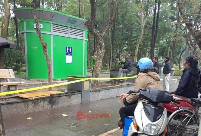 Phát hiện thi thể người phụ nữ trong vườn hoa Hiện trường vụ việc.