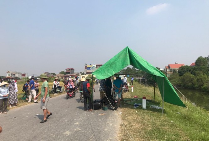 Hé lộ nguyên nhân vụ xe tải chở cơm đâm 5 người thương vong ở Hải Dương Hiện trường vụ tai nạn.