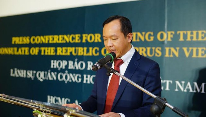 Bổ nhiệm lãnh sự danh dự Cộng hòa Síp tại Việt Nam TS Phan Quốc Công phát biểu nhận nhiệm vụ.