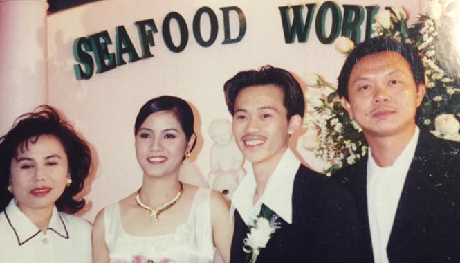 Kỳ Duyên tiết lộ ảnh hiếm đám cưới Hoài Linh Bức ảnh cưới của Hoài Linh vừa được chia sẻ.