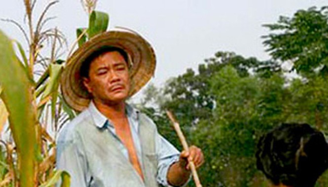Cuộc đời sóng gió của diễn viên Hồng Sơn Diễn viên Hồng Sơn trong phim "Ma làng".