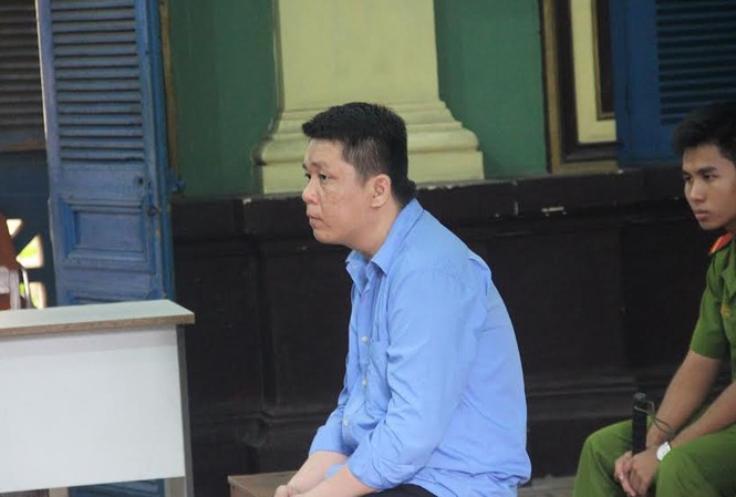 Xe chở công nhân gây tai nạn khiến 11 người thương vong Tài xế xe đưa đón công nhân của Cty Pouyuen – Nguyễn Phạm Ngọc Phước – nay bị Tòa tuyên chịu trách nhiệm chính vụ tai nạn khiến 11 người thương vong. Ảnh: Tân Châu.