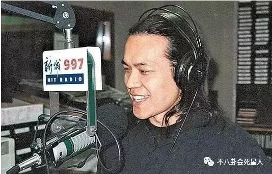 Tài tử 'Anh hùng xạ điêu' và bi kịch hóa điên, xuất gia Hồng Triêu Phong từng là một trong những "Tứ đại điên vương" của Hong Kong.