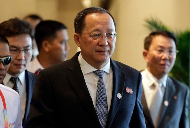 Mỹ đòi Triều Tiên thay nhà đàm phán hạt nhân chính Ngoại trưởng Triều Tiên Ri Yong Ho. Ảnh: AP