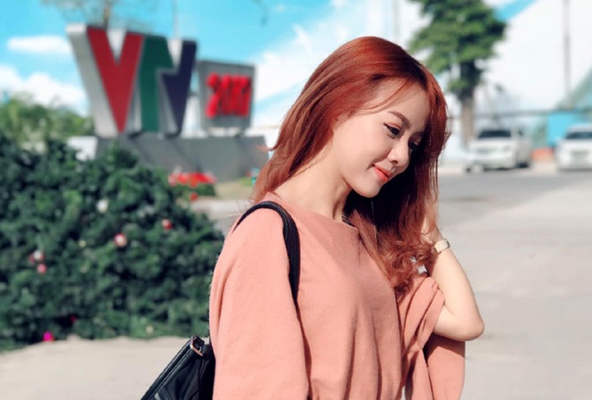 Showbiz 8/8: Trước nguy cơ mù cả hai mắt, MC Thu Hương giờ ra sao? Showbiz 8/8: Trước nguy cơ mù cả hai mắt, MC Thu Hương giờ ra sao?