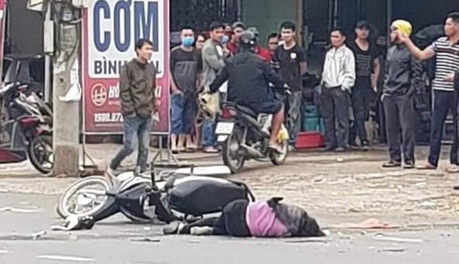 Va chạm ô tô, một phụ nữ chết thảm Hiện trường vụ tai nạn .Ảnh: TL