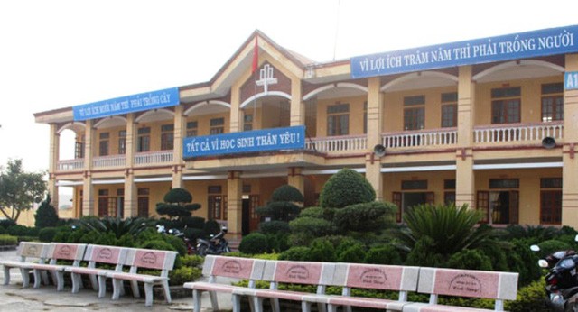Hà Nam: Nhiều học sinh một trường tiểu học bị bảo vệ trường dâm ô? Nhiều phụ huynh học sinh mong sự việc sớm được điều tra sáng tỏ để trả lại môi trường giáo dục trong sạch, yên bình.