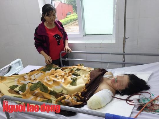 Cô giáo phải cắt lìa tay khi chạy xe 130km đi dạy học Các y bác sĩ buộc phải cưa bỏ cánh tay trái của cô giáo Tiền
