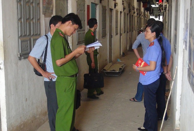 Nam thanh niên treo cổ tử vẫn nghi do cãi nhau với người yêu Nam thanh niên treo cổ tử vẫn nghi do cãi nhau với người yêu