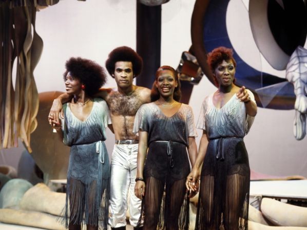 Boney M tự hào vì âm nhạc của họ vẫn vang lên dịp Tết Việt Boney M trở lại Việt Nam vào 8/3