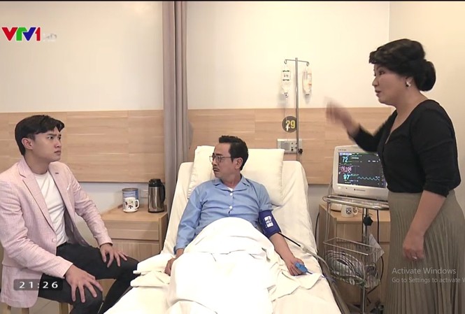 Về nhà đi con tập 29: Vũ bị đuổi khỏi nhà, kiên quyết không chịu cưới Ông Luật nhập viện cấp cứu, Vũ vội chạy về nhà
