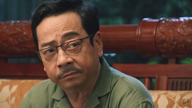 NSND Hoàng Dũng: Thích vai Phan Quân hơn chủ tịch Trần Nghĩa của 'Sinh tử' NSND Hoàng Dũng với vai chủ tịch uy quyền trong "Sinh tử"