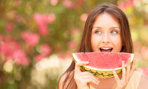 Giữ cơ thể khỏi mất nước trong mùa hè Giữ cơ thể khỏi mất nước trong mùa hè