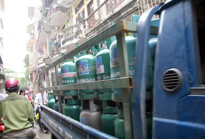 Gas giảm 25.000 đồng/bình từ 1/4 Gas giảm 25.000 đồng/bình từ 1/4