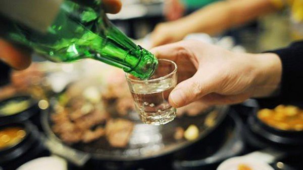 Quảng cáo bia rượu: Nhiều quy định chưa phù hợp với thực tế Ảnh minh họa