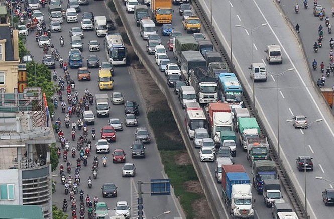 Thu phí ô tô vào nội đô Hà Nội từ đường vành đai 3 Đường Vành đai 3 Hà Nội được xác định là ranh giới để lập trạm thu phí ô tô vào nội đô. Ảnh: Như Ý
