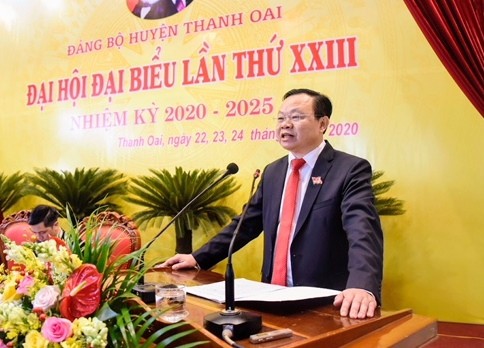 Ông Đinh Trường Thọ được bầu làm Bí thư Huyện ủy Thanh Oai Ông Đinh Trường Thọ phát biểu tại Đại hội.