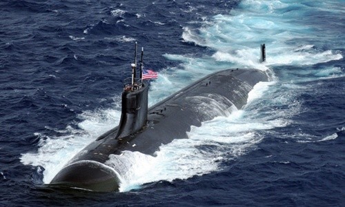 Jimmy Carter - tàu ngầm bí ẩn nhất của hải quân Mỹ Tàu ngầm tấn công lớp Seawolf USS Connecticut hoạt động trên Thái Bình Dương. Ảnh: Wikimedia