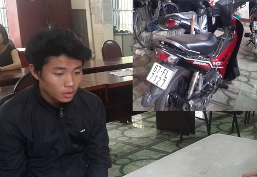Băng cướp bằng mã tấu ở trung tâm Sài Gòn Duy và xe máy cướp được. Ảnh: Q.T
