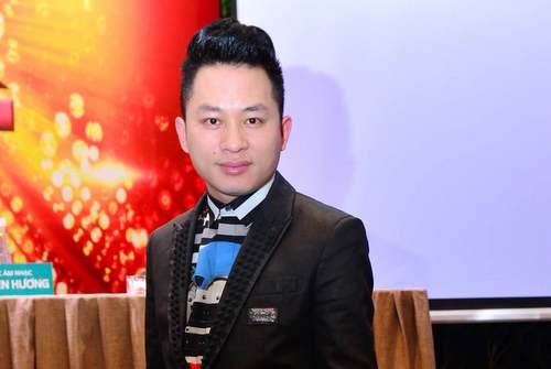 Tùng Dương: 'Tôi không biết dùng chiêu trò để dụ thí sinh' Tùng Dương tập trung vào chuyên môn khi làm giám khảo.