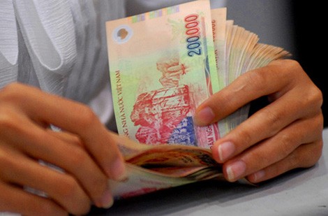 Nguồn thu từ dầu lao dốc, ngân sách trông vào đâu Nguồn thu trong nước, đặc biệt là những doanh nghiệp lớn, kinh doanh hiệu quả là cứu cánh cho ngân sách trong năm 2016.