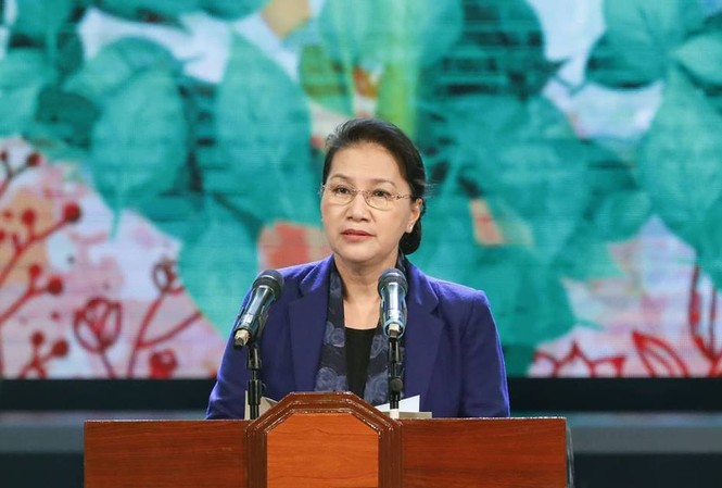 Cả nước chung tay vì người nghèo - Không để ai bị bỏ lại phía sau Chủ tịch QH Nguyễn Thị Kim Ngân (ảnh Q.V)