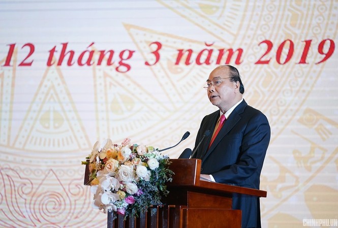Thủ tướng yêu cầu cấp giấy phép lái xe trên Cổng dịch vụ công quốc gia Thủ tướng yêu cầu cấp giấy phép lái xe trên Công dịch vụ công quốc gia