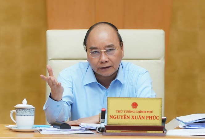 Thủ tướng Nguyễn Xuân Phúc ký ban hành Chỉ thị mới về chống dịch COVID-19