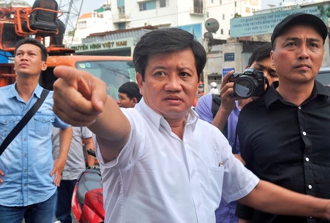 TPHCM đồng ý cho ông Đoàn Ngọc Hải rút đơn xin từ chức Ông Đoàn Ngọc Hải trong một lần ra quân lập lại trật tự lòng lề đường.
