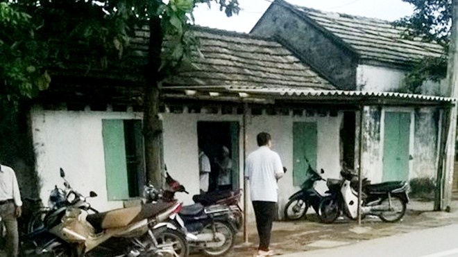 Đâm chết ông chủ quán tẩm quất vì không được gặp người tình Ngôi nhà nơi xảy ra cuộc xô xát dẫn đến án mạng
