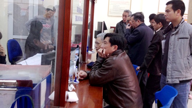 Hà Nội: Dân sẽ đánh giá thái độ phục vụ của cán bộ, công chức Từng tổ chức, cá nhân ở các quận, huyện sẽ được lấy ý kiến mức độ hài lòng đối với các dịch vụ hành chính công