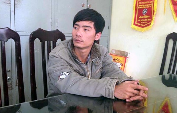 Nghi can dùng dao đâm võ sĩ Wushu hàng chục nhát ra tự thú Lý Văn Hà tại trụ sở công an