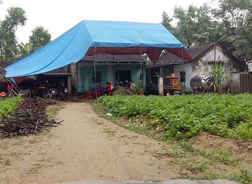 Em vợ chết lõa thể cạnh xác anh rể do 'tự sát' Ngôi nhà phát hiện thi thể hai anh em. Ảnh: Giáng Hương