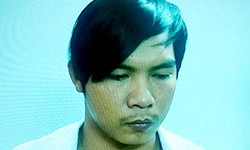 Thanh niên siết cổ bà lão 81 tuổi vì bị mắng Hung thủ sát hại bà lão bị bắt sau hơn 8 tháng lẩn trốn. Ảnh: C.A