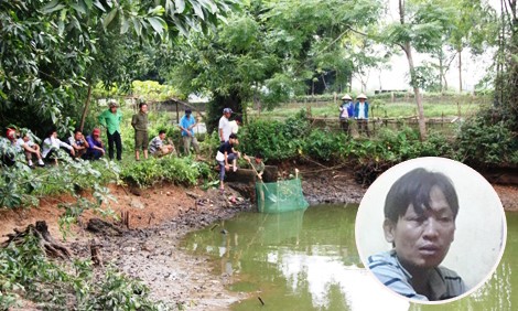 Giết người rồi leo lên nóc nhà cố thủ Hút hồ cá để tìm con dao gây án và đối tượng Nguyễn Khắc Thành
