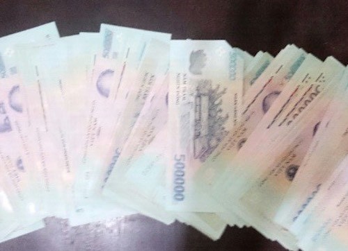 Thợ lắp điều hoà lấy trộm cọc tiền của gia chủ Tang vật vụ án
