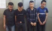 Vây chém nhầm nhóm công an, 4 thanh niên bị bắt tại chỗ Vây chém nhầm nhóm công an, 4 thanh niên bị bắt tại chỗ