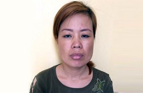 Cụ ông 80 bị cướp tài sản sau 'cuộc yêu' cùng 2 phụ nữ Nguyễn Thị Phương tại cơ quan công an. Ảnh: Công an cung cấp