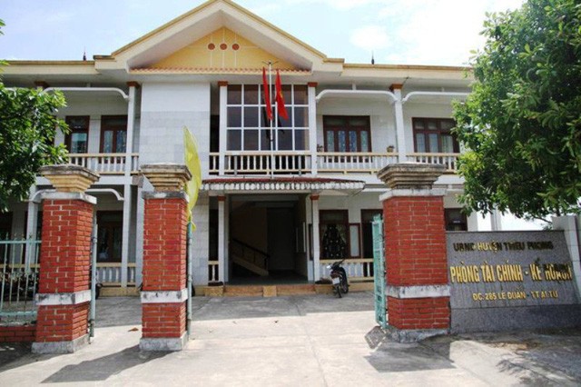 Nữ cán bộ huyện 'tố' bị đồng nghiệp hiếp dâm: Không khởi tố vụ án Trụ sở Phòng tài chính - nơi 2 cán bộ cùng làm việc