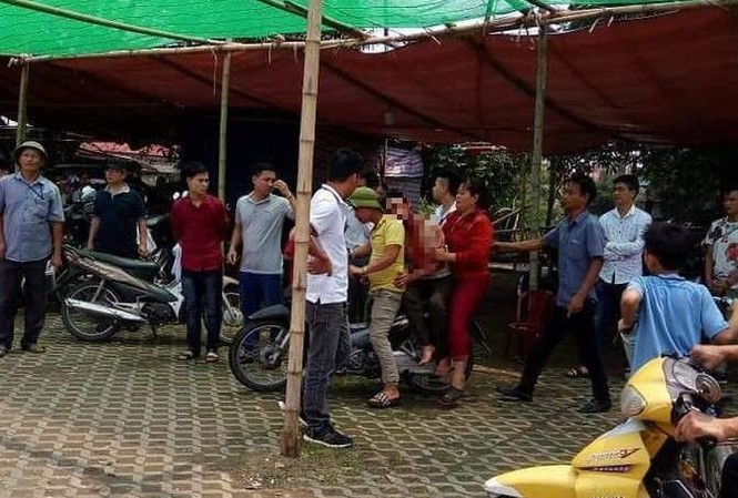 Bị đánh đập, vứt xuống ao vì từ chối nhận 5.000 cho 7 người đi vệ sinh Hiện trường vụ việc