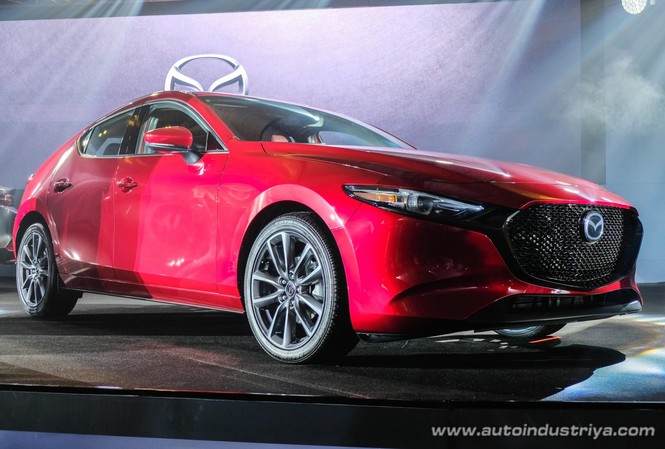 Mazda 3 thế hệ mới xuất hiện tại Philippines, sắp bán ở Việt Nam? Mazda 3 thế hệ mới xuất hiện tại Philippines, sắp bán ở Việt Nam?