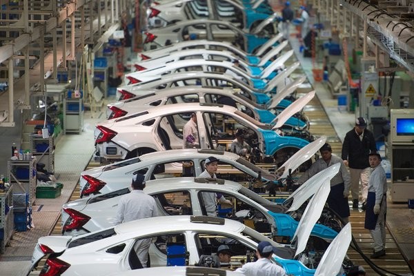 Nhà máy Ford Hải Dương sẽ tạm dừng hoạt động từ 26/3 Ford tạm dừng hoạt động của nhiều nhà máy trên thế giới. Ảnh: The New York Times