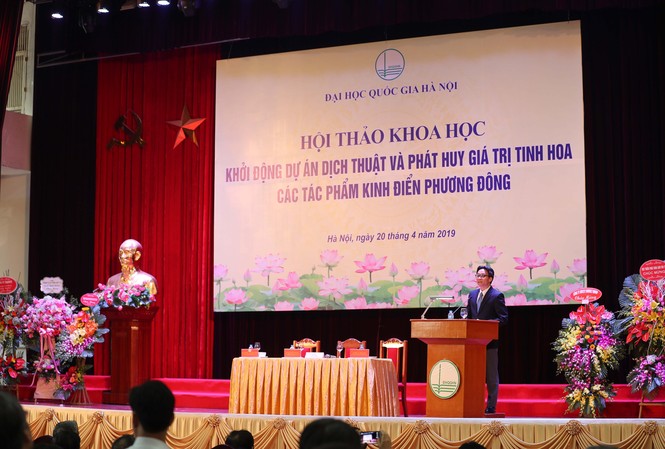 ĐH Quốc gia Hà Nội khởi động dự án Kinh điển Phương Đông Phó thủ tướng Vũ Đức Đam phát biểu tại Hội thảo