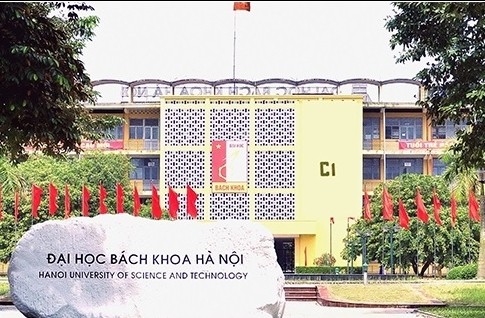 70 trường đại học lùi lịch nhập học từ 1 đến 2 tuần 70 trường đại học lùi lịch nhập học từ 1 đến 2 tuần