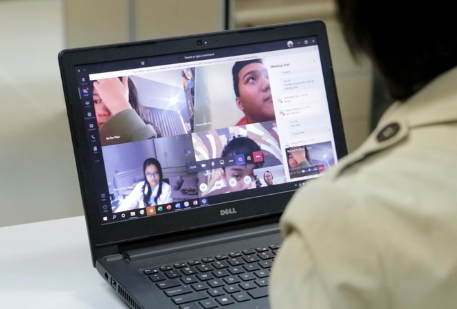 Trường ngoài công lập được thỏa thuận với phụ huynh tiền học online Trường ngoài công lập được thỏa thuận với phụ huynh tiền học online